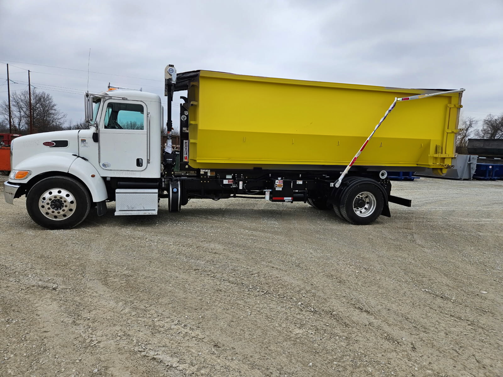 NEW 30 yard roll off dumpster rental